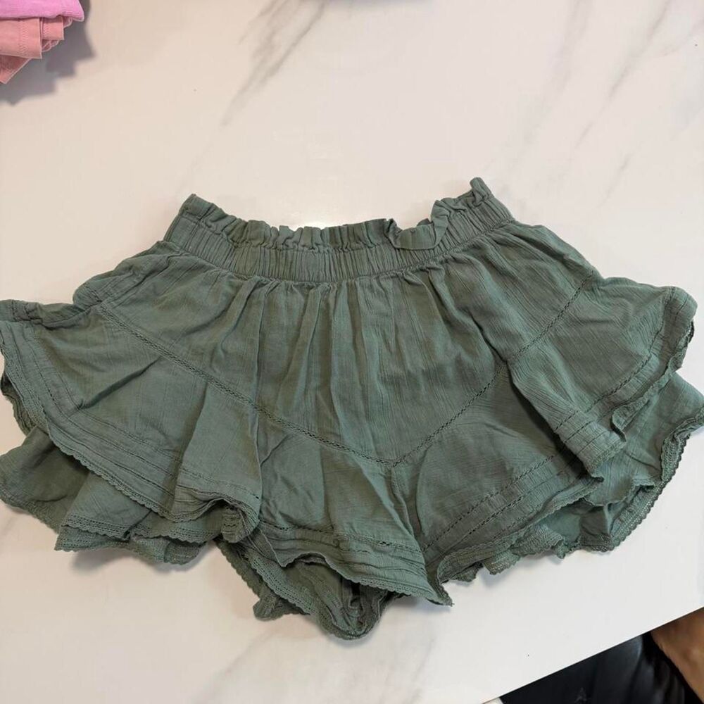 Aerie Women's Green Shorts